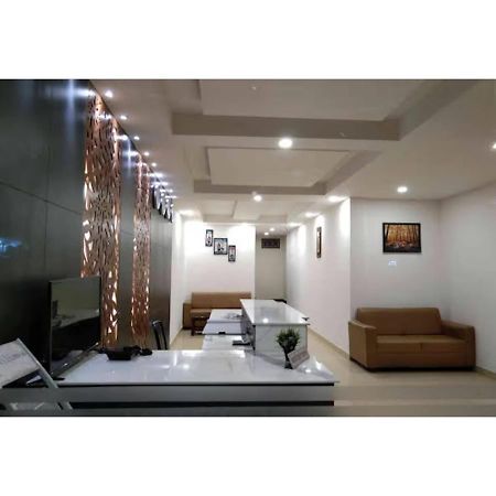 Hotel Meridian Grand Shamshabad Εξωτερικό φωτογραφία