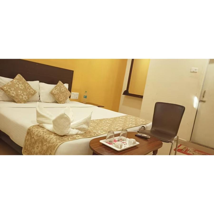 Hotel Meridian Grand Shamshabad Εξωτερικό φωτογραφία